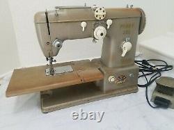 Vintage Pfaff 332 Sewing Machine With Power Cord & Foot Petal