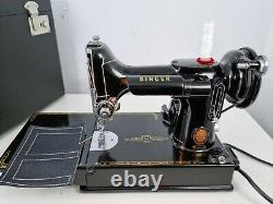 Vintage Singer 221k Featherweight Electric Sewing Machine, Fully Serviced