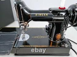 Vintage Singer 221k Featherweight Electric Sewing Machine, Fully Serviced