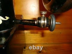 Vintage Singer 29-4 Industrial Cobbler Leather Treadle Sewing Machine