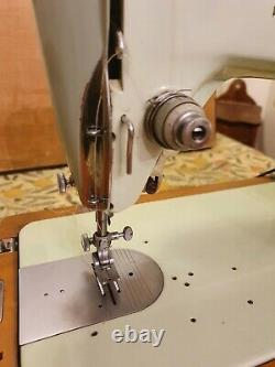 Vintage Singer 319k Zig Zag Semi Industrial Automatic Sewing Machine