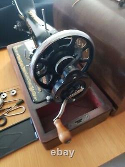 Vintage Singer 99K Hand Crank Sewing Machine Bentwood Case and Accessories