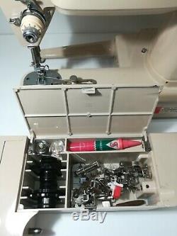 Vintage Singer Sewing Machine, Model 431 G High End Home Use 1960's withOEM Case