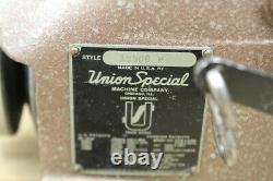 Vintage Union Special 39500 W Industrial Sewing Machine