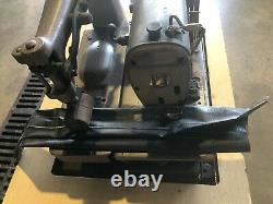 Vintage Union Special 51300 BKZ Industrial Sewing Machine Upholstery Denim