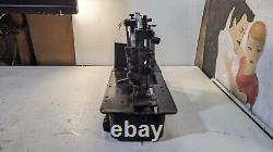 Vintage Union Special 6500 Industrial Cast Iron Sewing Machine