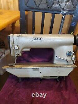 Vintage pfaff german industrial Sewing Machine 463-34/2-900 AS