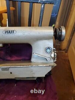 Vintage pfaff german industrial Sewing Machine 463-34/2-900 AS