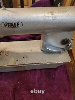 Vintage pfaff german industrial Sewing Machine 463-34/2-900 AS