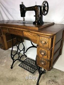 Vtg Antique Damascus Treadle Sewing Machine Oak Table Cast Iron Industrial Age