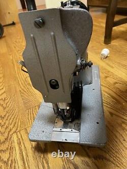 Walking Foot Singer. Leather & Canvas Sewing Machine. New 1.5 Amp Motor. RT4