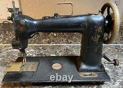 Wheeler & Wilson D-9 Sewing Machine Early American Industrial Antique 1890s Used