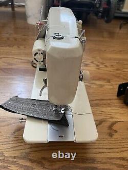 White Leather and Canvas Sewing Machine. Totally Refurbished. Zigzag. ZE